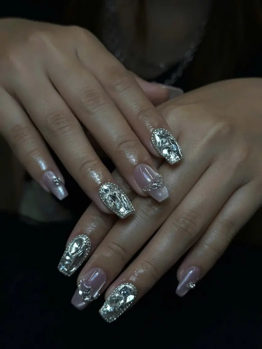 ネイル HAPPI NAIL . LEEのネイルデザイン
