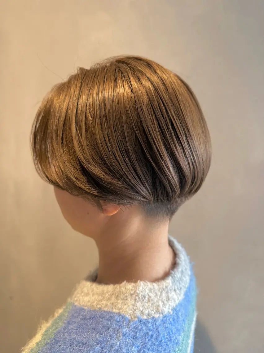 ショート カット ヘアカラー トリートメント 長谷川 沙紀のヘアスタイル