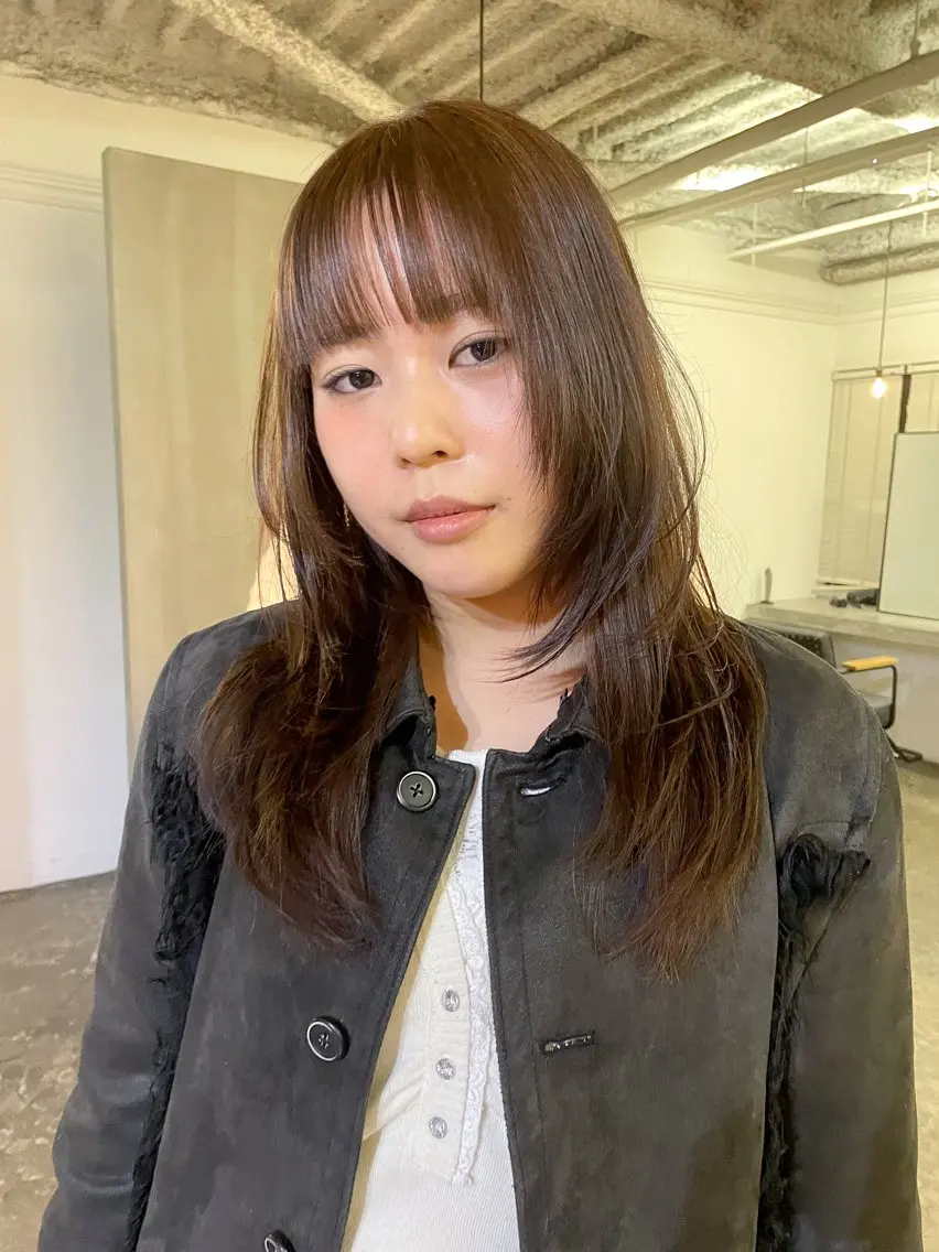 ミディアム カラー ブリーチ ブリーチなしカラー CACHÉ ワカナ🎀のヘアスタイル