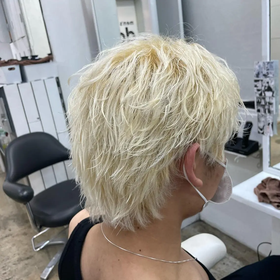 カラー メンズ 抜きっぱなしブロンド カット ヘアカラー 町田No.1パーマ 特化✂︎小杉澪生のヘアスタイル