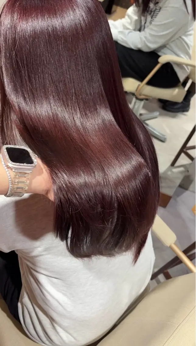 ロング ヘアカラー トリートメント 齋 花音のヘアスタイル