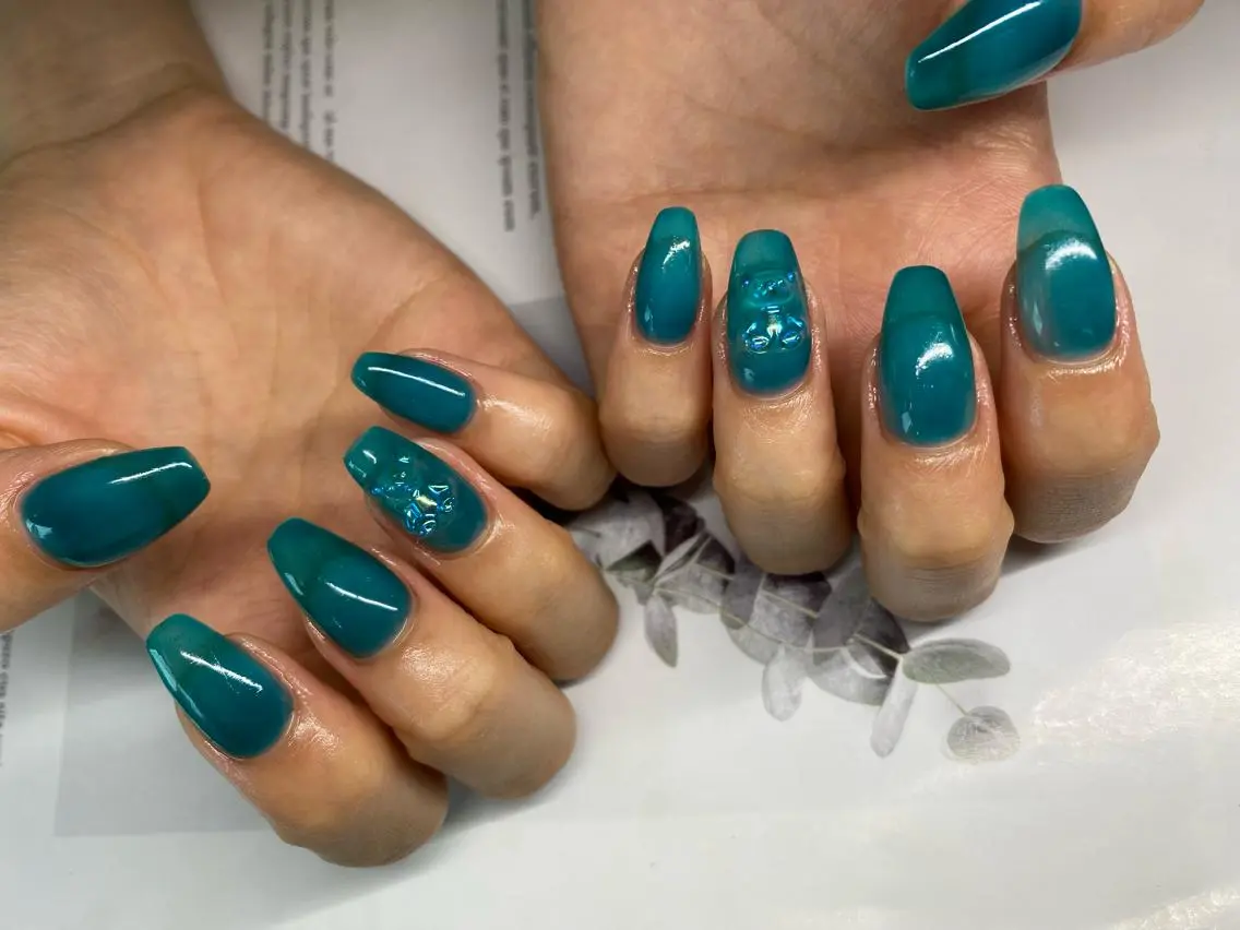 セミロング ハンドネイル NAILSALON 🍔Timna🍟のネイルデザイン