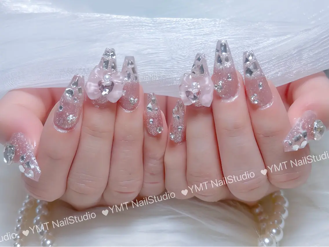 ネイル 長さ出し フットネイル ジェルネイル 韓国ネイル マグネットネイル ハンドネイル YMT． NailStudioのネイルデザイン