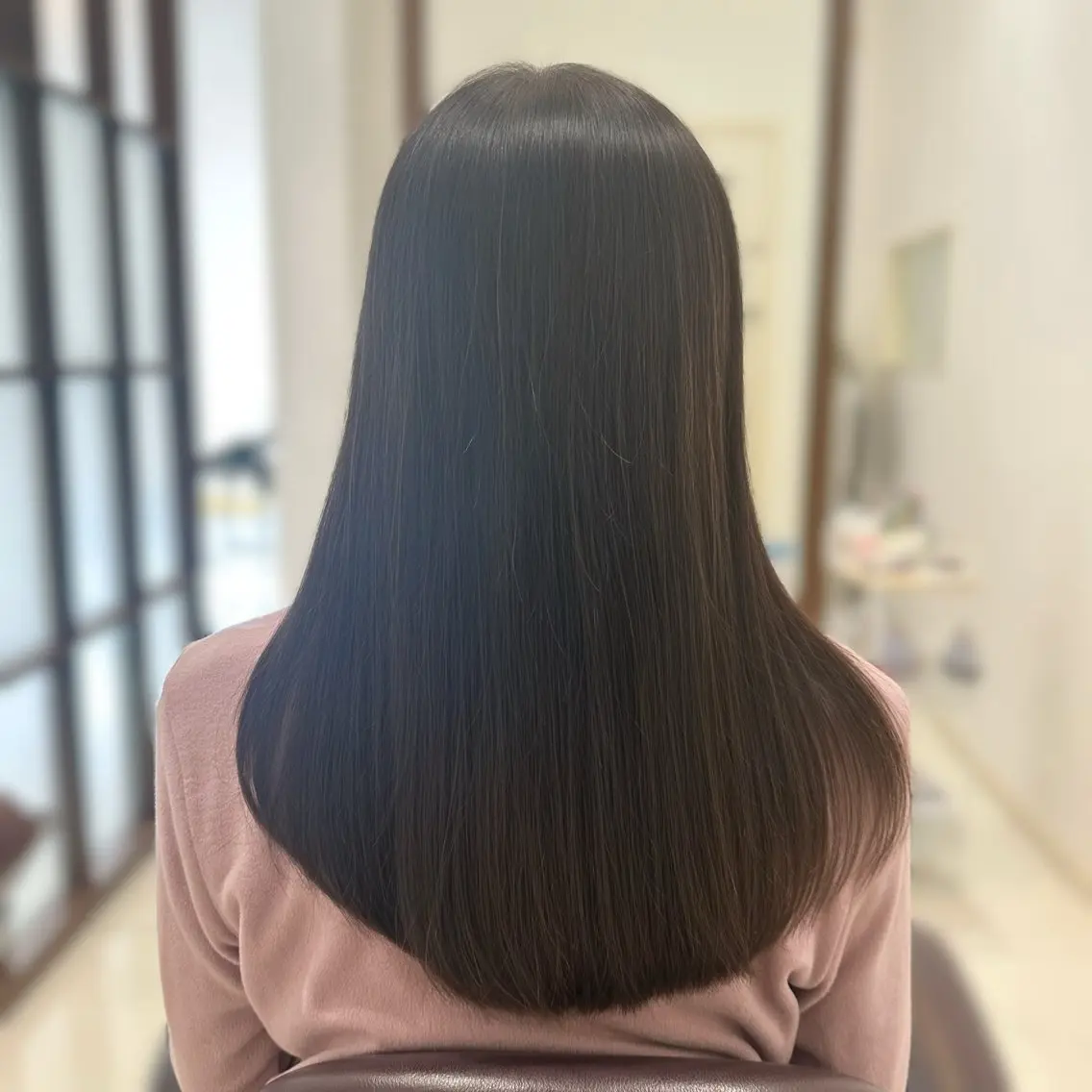 セミロング 透明感ｶﾗｰ🫧 HIRAIのヘアスタイル