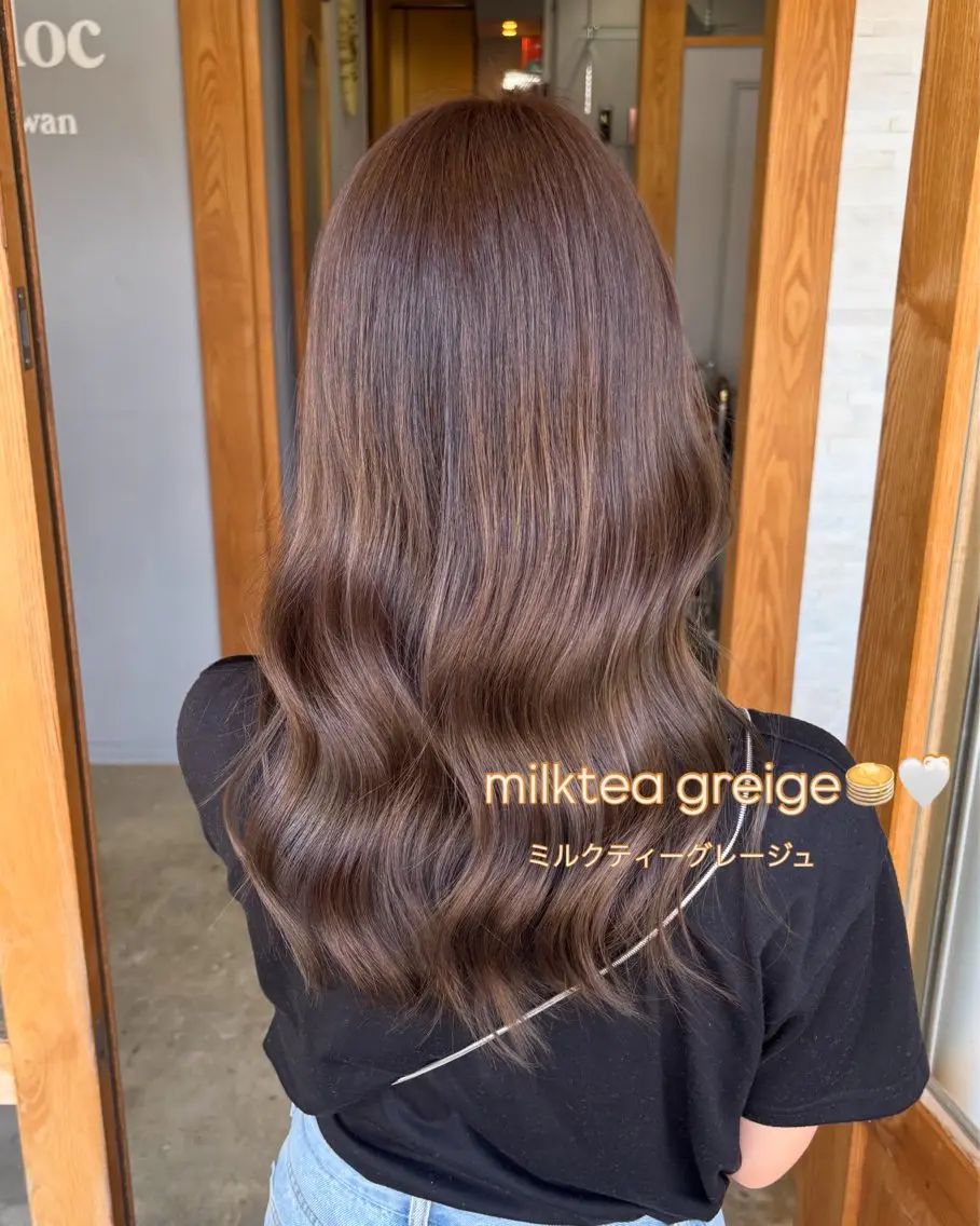 カラー ベージュカラー ブリーチ ブリーチなしカラー miloc Maikaのヘアスタイル