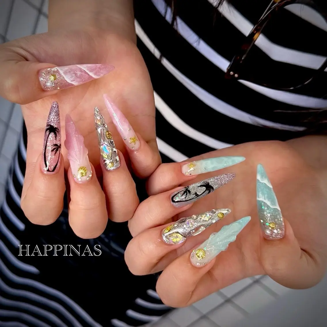 ネイル スカルプネイル 夏ネイル ハンドネイル HAPPINAS ののかのネイルデザイン