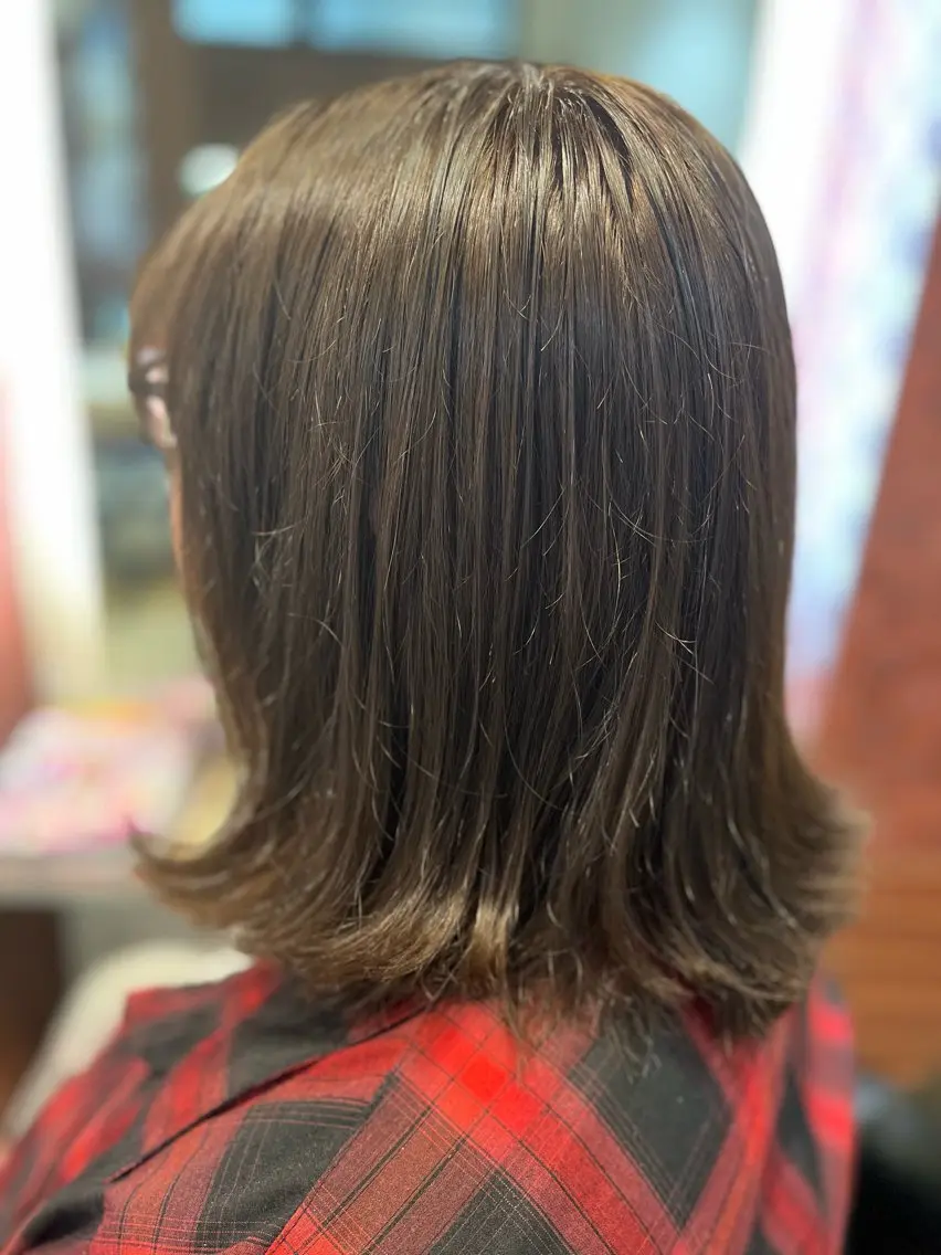 ミディアム カラー ブルーカラー 織田 英之のヘアスタイル