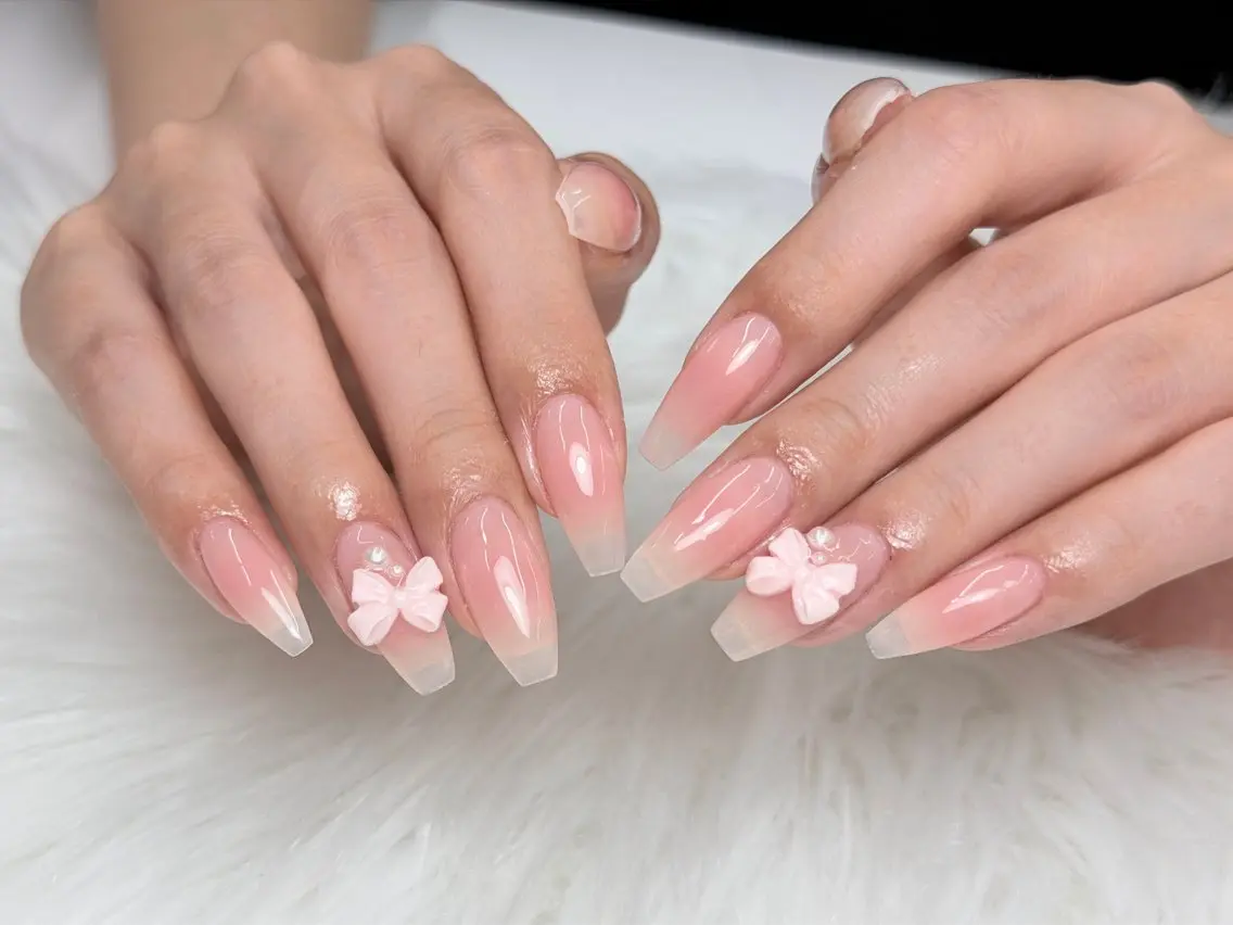 ロング ハンドネイル トゥー フエンのネイルデザイン