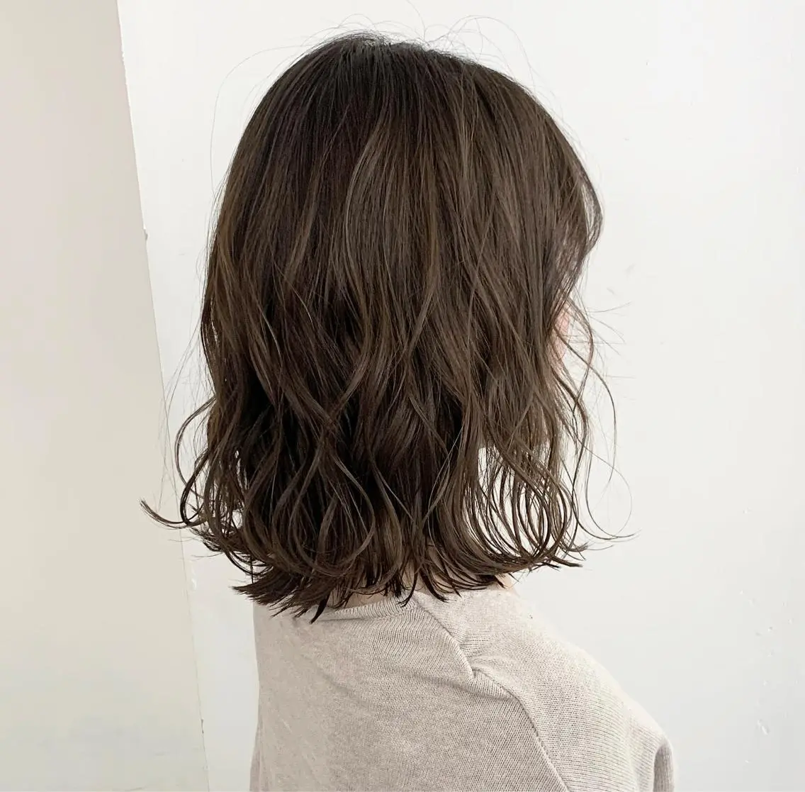 ミディアム 渋谷ブリーチカラー 韓国ヘアyuikoのヘアスタイル