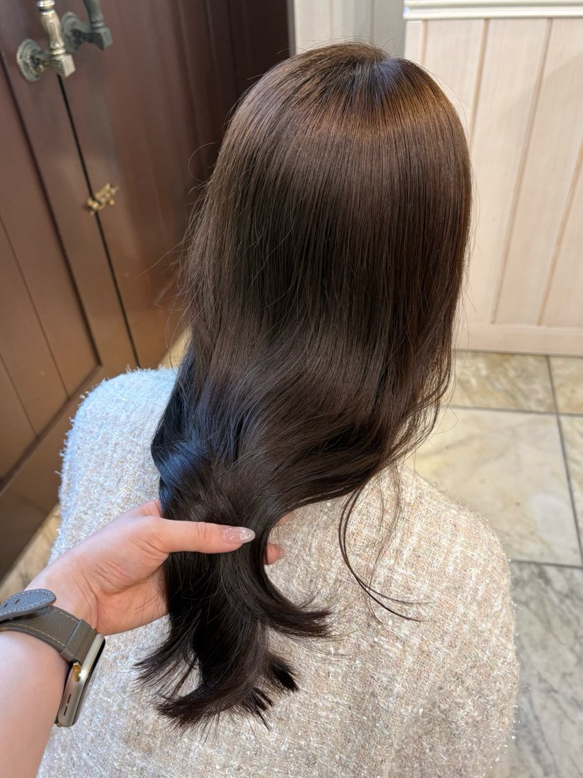 ロング カット ヘアカラー トリートメント Lidee kanonのヘアスタイル