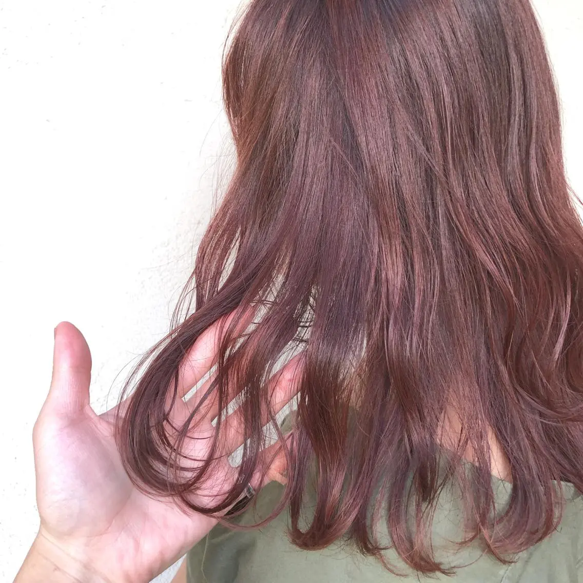 ミディアム カラー ブリーチ ダブルカラー ブリーチなしカラー ヘアカラー トリートメント 艶髪育成サロン 京橋　shinのヘアスタイル
