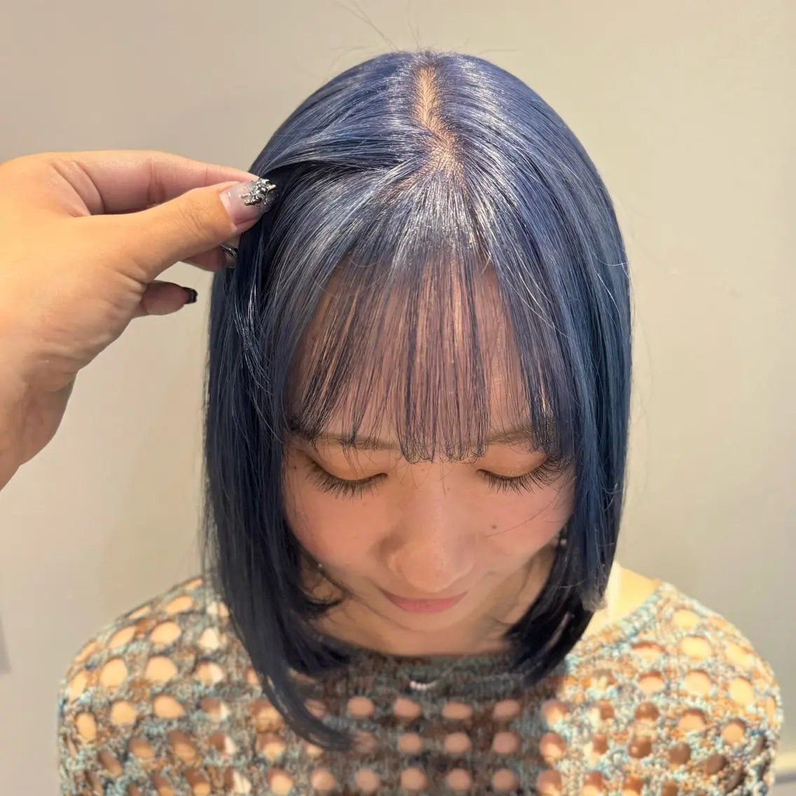 ミディアム カラー ブルーカラー 🍀ブリーチ/艶カラ ー🍀 コイケのヘアスタイル