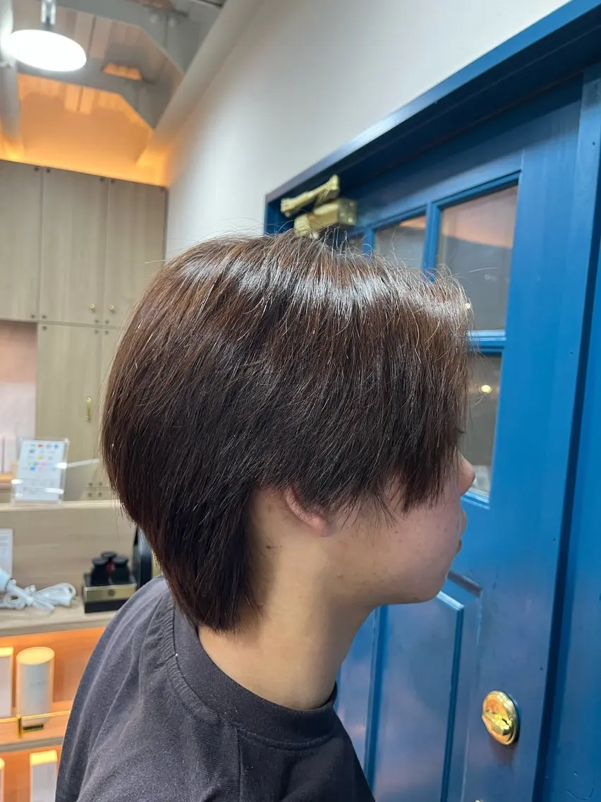 ショート ヘアカラー 縮毛矯正⚡️カラー いいじまのヘアスタイル