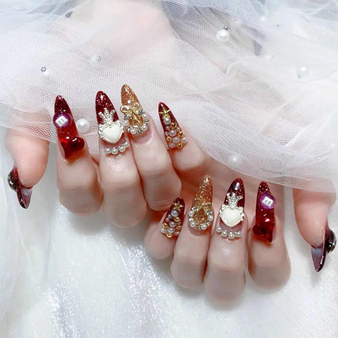メンズ ネイル メンズ韓国風 アートネイル オーロラネイル ガーリー キラキラネイル ハンドネイル Nail salon 木にいるのネイルデザイン