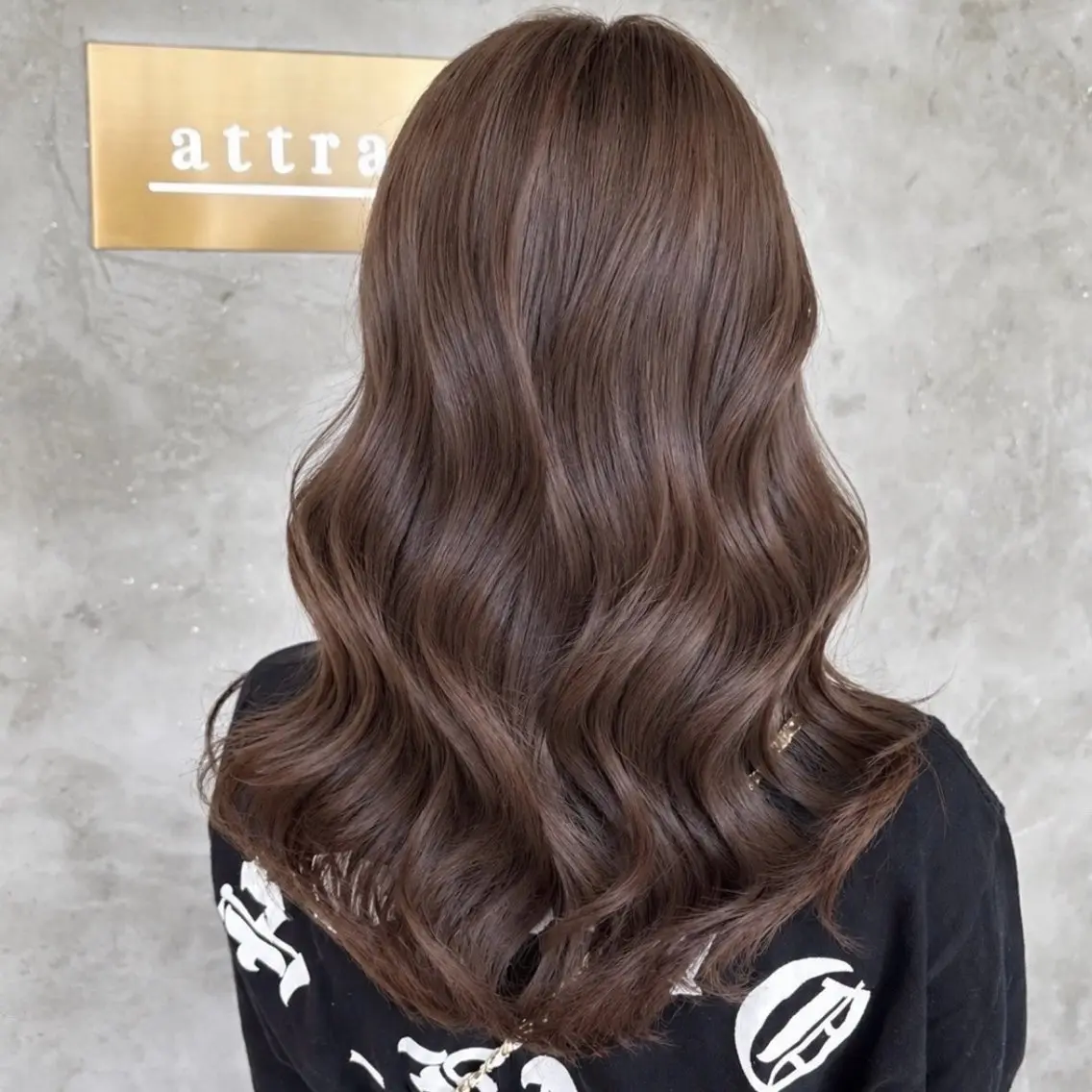 ロング カラー 大阪 天王寺 attraitななかのヘアスタイル