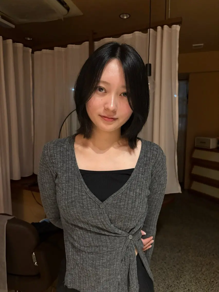 ショート ボブ 顔周りカット 小顔カット カット ヘアカラー トリートメント 韓国レイヤー YOKE reinaのヘアスタイル