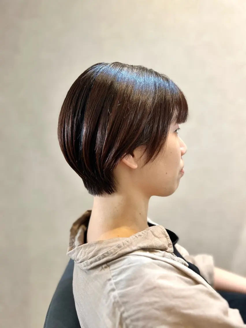ショート カラー ブラウンカラー ピンクカラー ピンクブラウン ショートヘア 児玉 りなのヘアスタイル