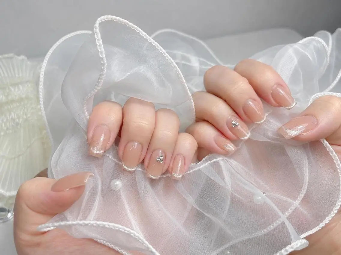 ネイル アートネイル チークネイル ドット フットネイル フレンチネイル ハンドネイル ハンドケア Mika Nails 心斎橋のネイルデザイン