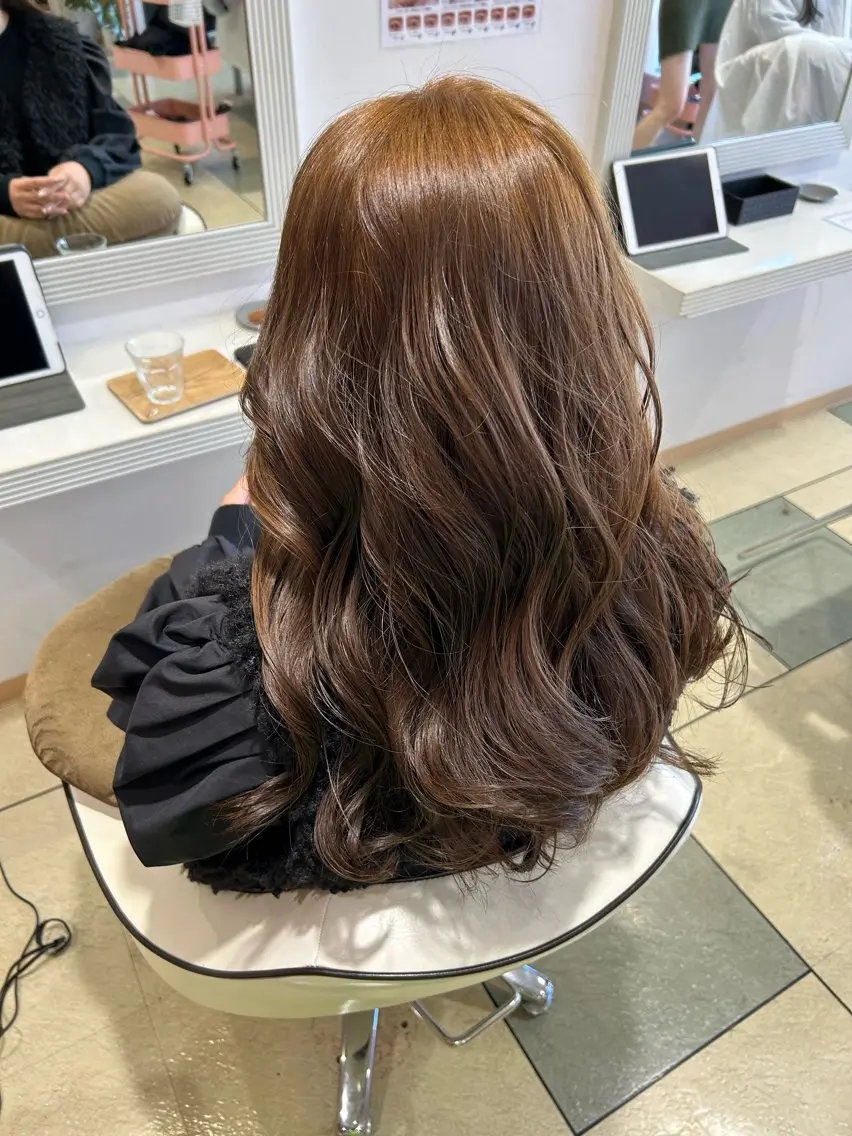 ロング カラー 🩷愛咲🩷レイヤー /透明感カラーのヘアスタイル
