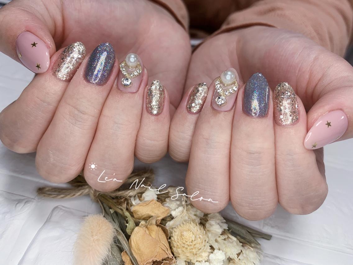 ミディアム カラー ネイル Le’a NailSalonのネイルデザイン