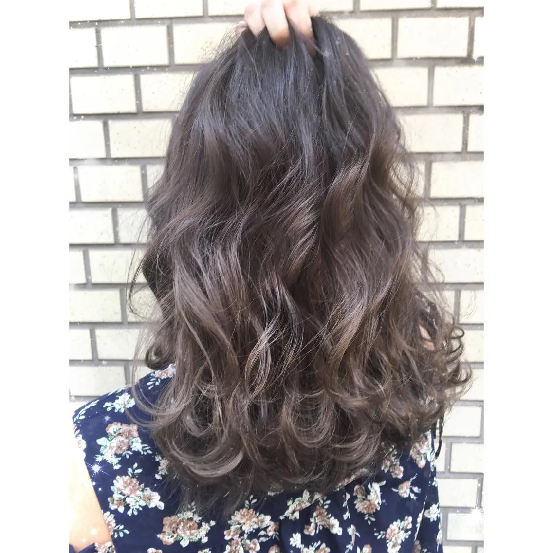 ミディアム カラー ブリーチ グレージュ ムルギョル巻き 韓国ヘア得意❤︎森澤 悠佳のヘアスタイル
