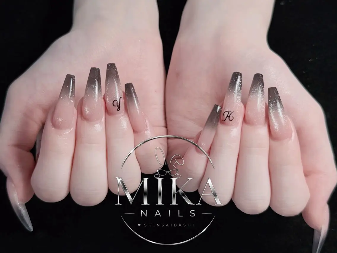ネイル アートネイル チークネイル ドット フットネイル フレンチネイル ハンドネイル フットネイル 🌱Rina🎀 Mikaのネイルデザイン