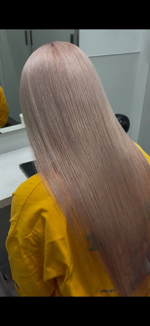 ロング カラー カット ヘアカラー トリートメント れい🫧 ハイトーン特化のヘアスタイル