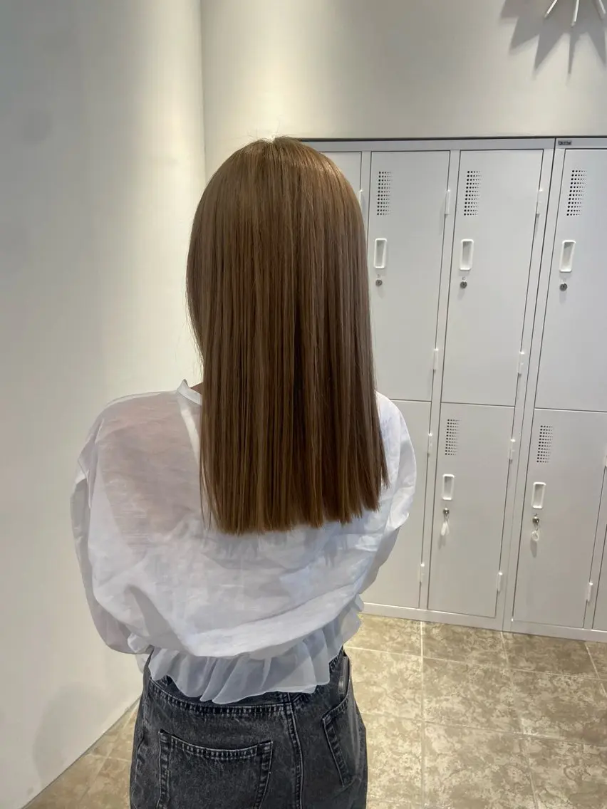ロング カット ヘアカラー 松下 茉紀👱🏻‍♀️のヘアスタイル