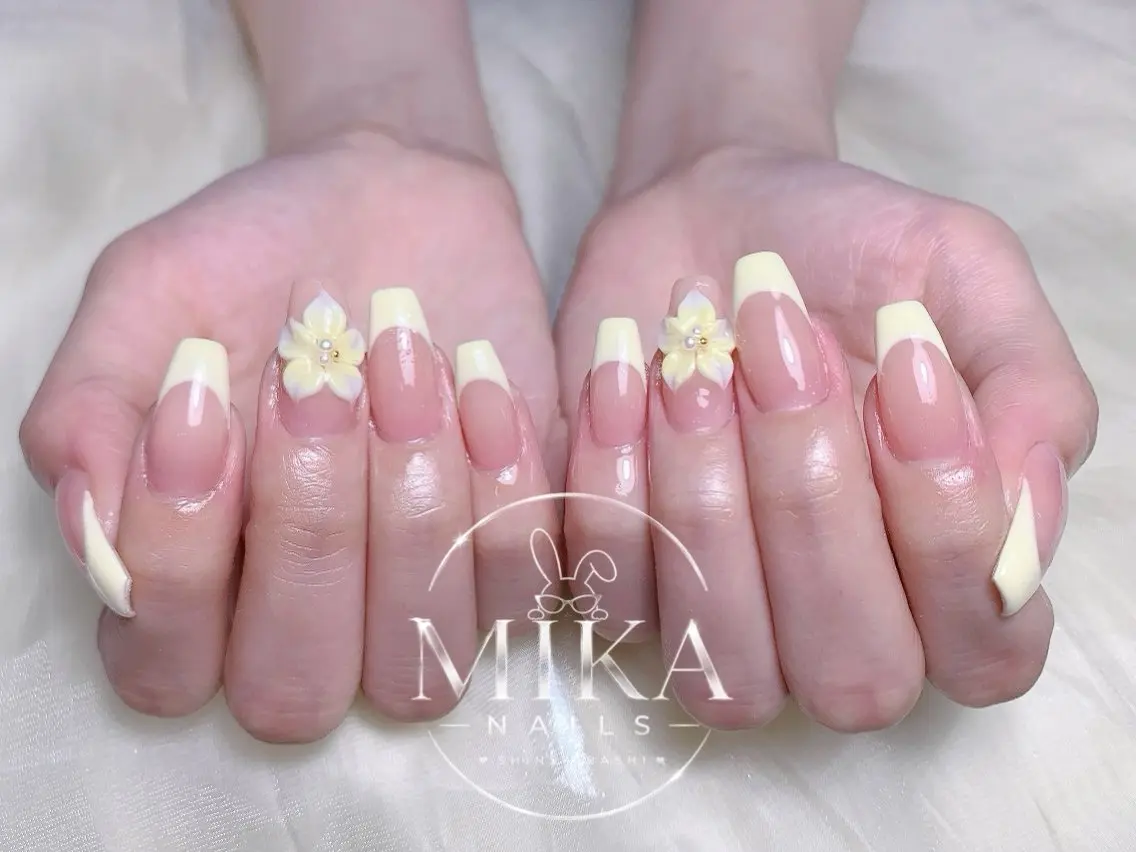ネイル アートネイル チークネイル ドット フットネイル フレンチネイル ハンドネイル 🌷Luna Mika🌷のネイルデザイン