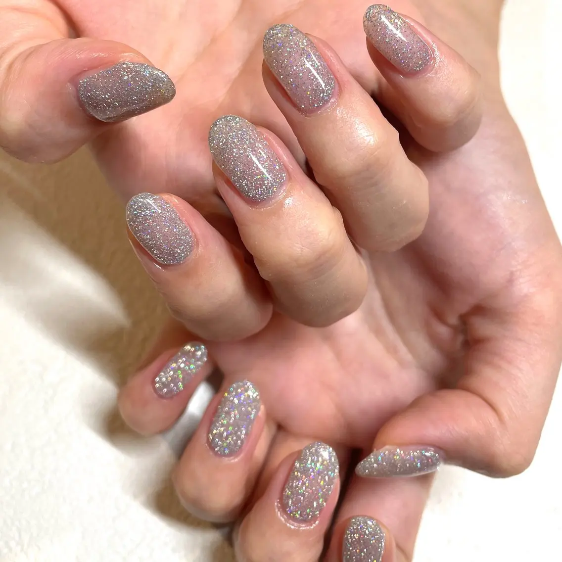 ネイル フラッシュネイル キラキラネイル ラメ(グリッター) ワンカラーネイル LUNI 久屋大通 ˚✧₊⁎/ yuriのネイルデザイン