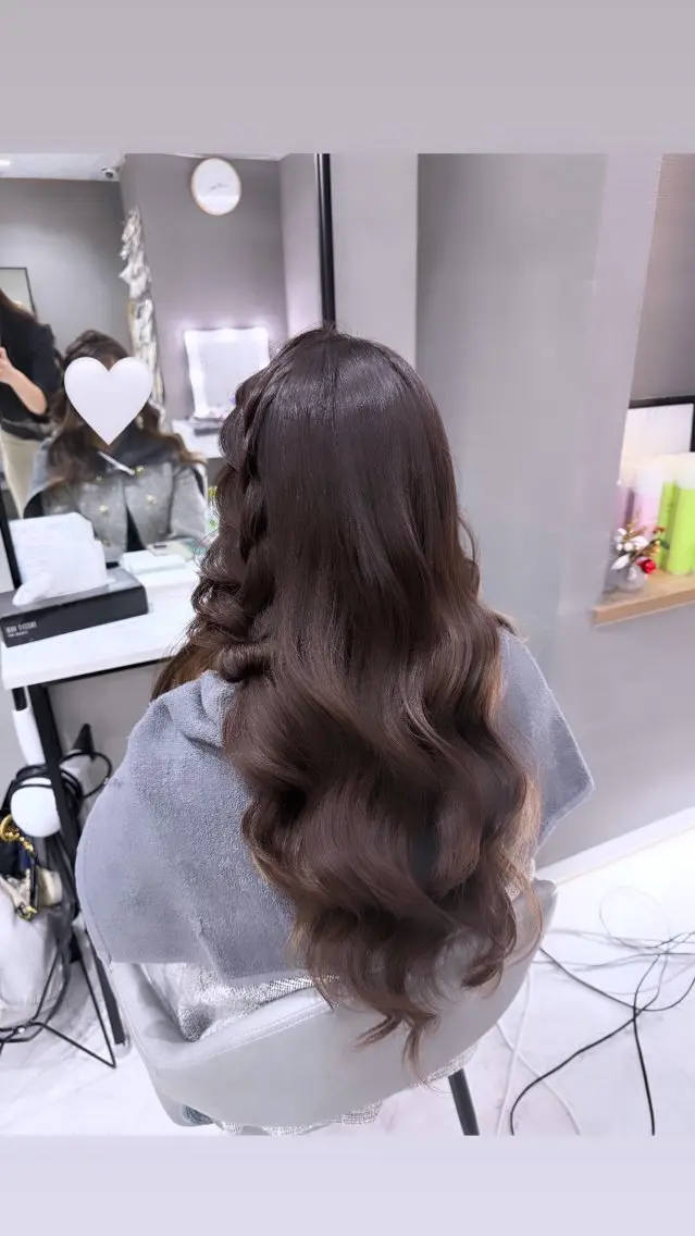 ロング ヘアアレンジ ヨシンモリ ヘアセットサロン 北新地　mainoのヘアスタイル
