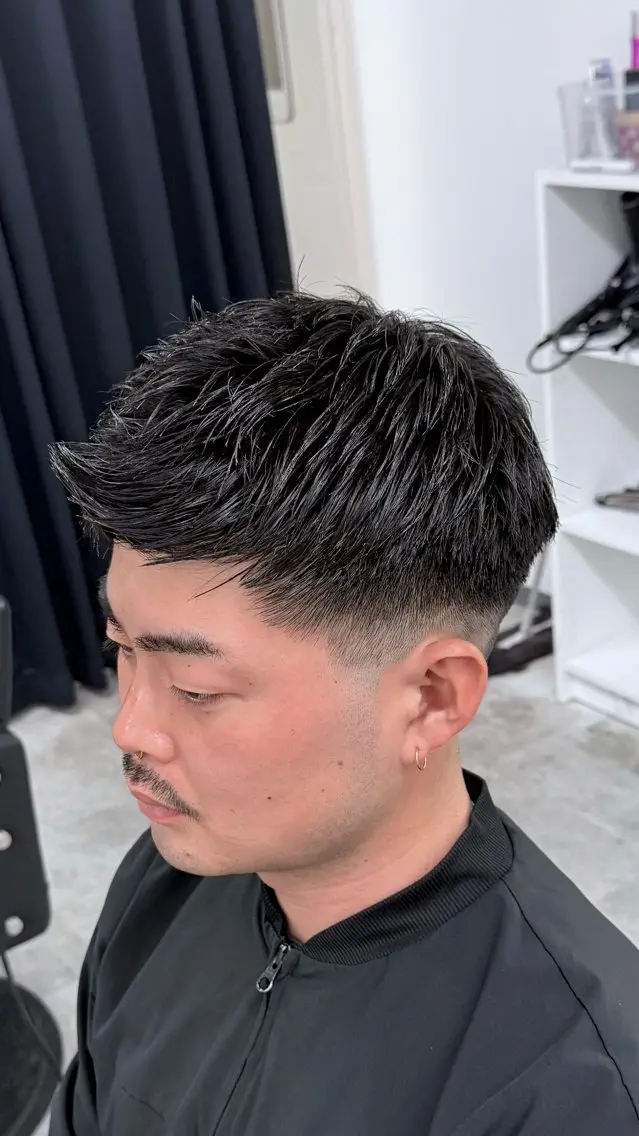 メンズ フェードカット メンズ特化美容師 安藤瑠希のヘアスタイル