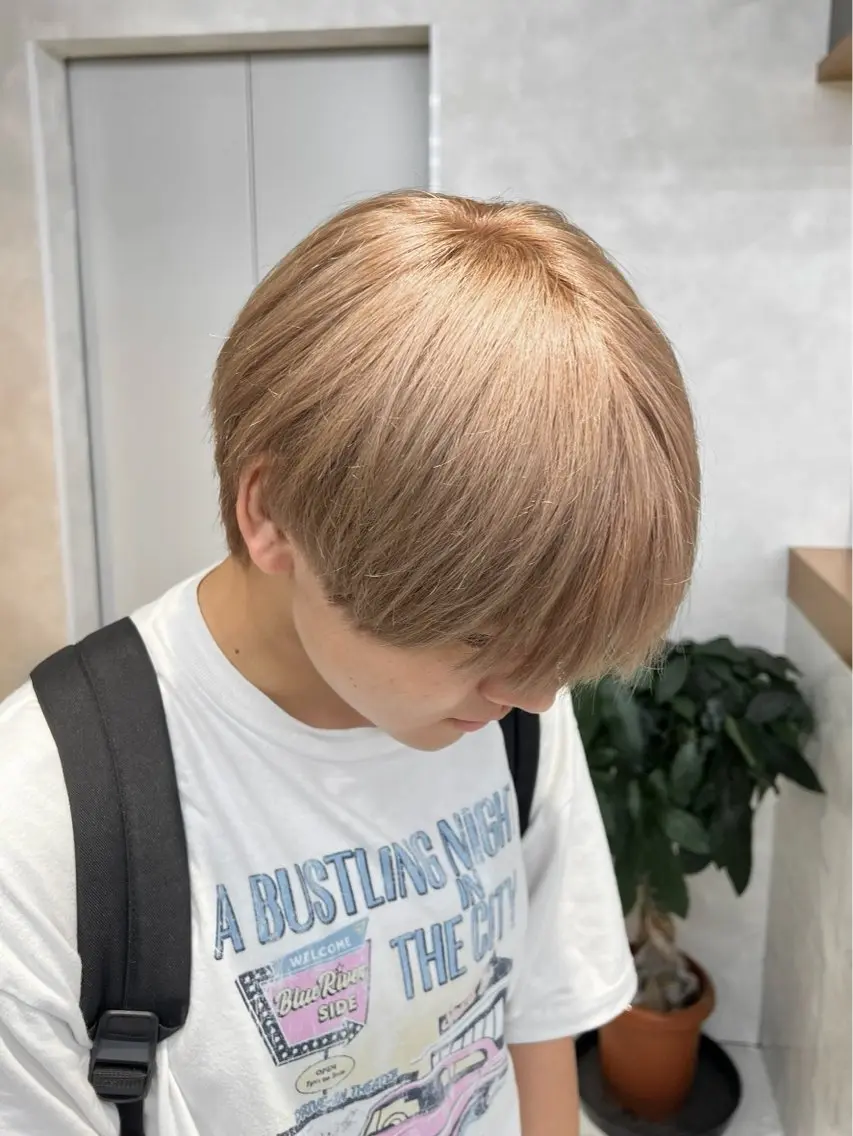 メンズ ヘアカラー 本田 有里のヘアスタイル