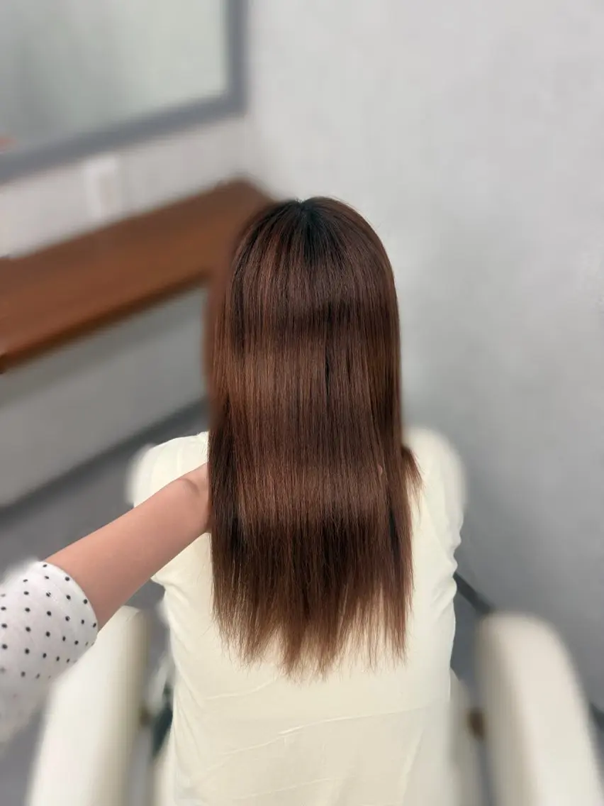 セミロング トリートメント 堀江 真維のヘアスタイル
