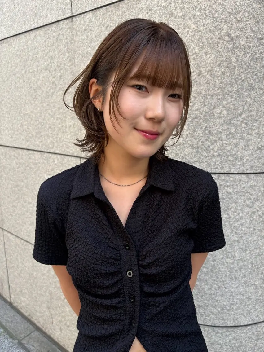 ミディアム レイヤーカット yurino🩵💍 レイヤー、ヘアセットのヘアスタイル