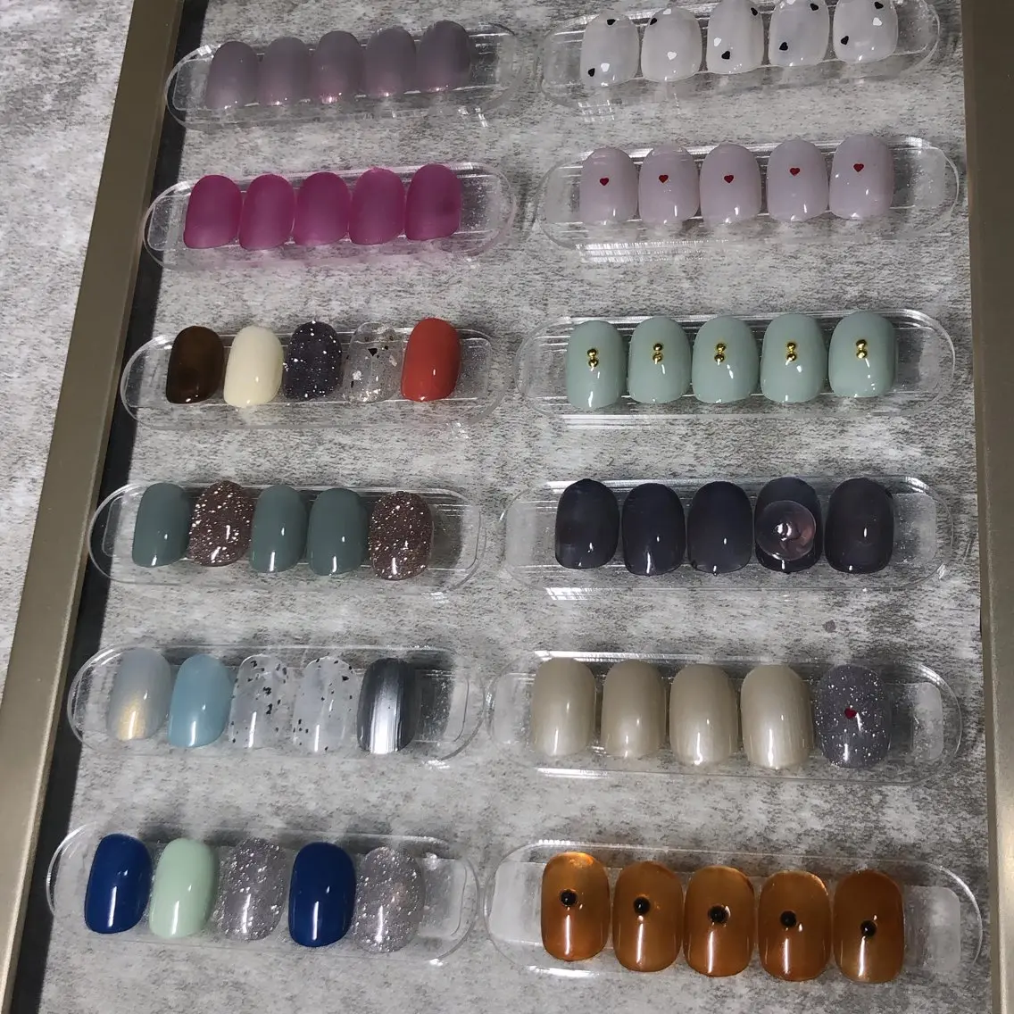 ネイル アートネイル ワンカラーネイル nailsalon bambiのネイルデザイン