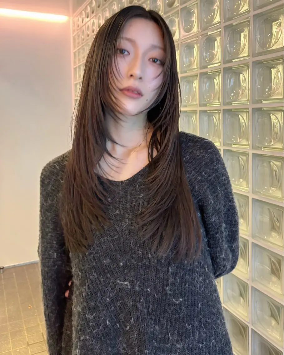 ロング ロングレイヤー レイヤーカット ロング カット 表参道レイヤーカット 髪質改善山岸季生のヘアスタイル