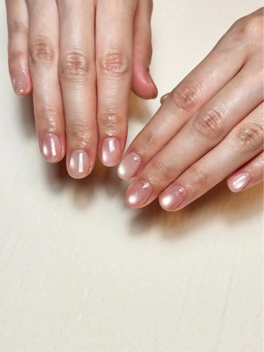 ネイル ハンドネイル Tiny Glowのネイルデザイン