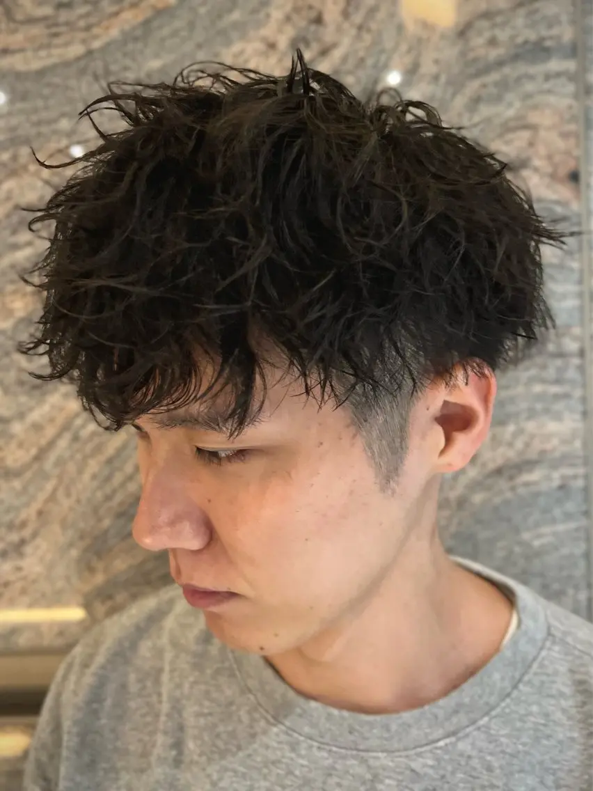 ショート パーマ メンズ ヒロ銀座　さかうえ ひかる💈のヘアスタイル