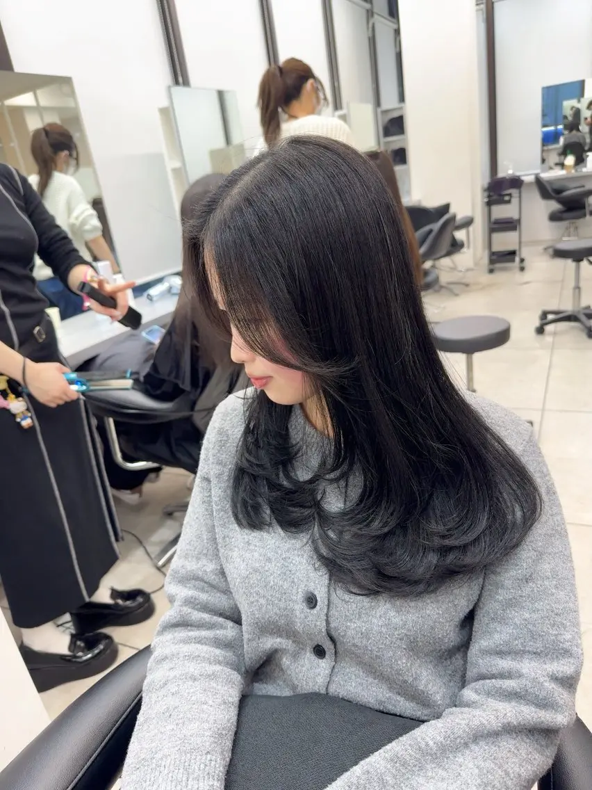 ロング レイヤーカット カット ヘアカラー トリートメント 韓国風cut/ 縮毛矯正/正岡幹康のヘアスタイル
