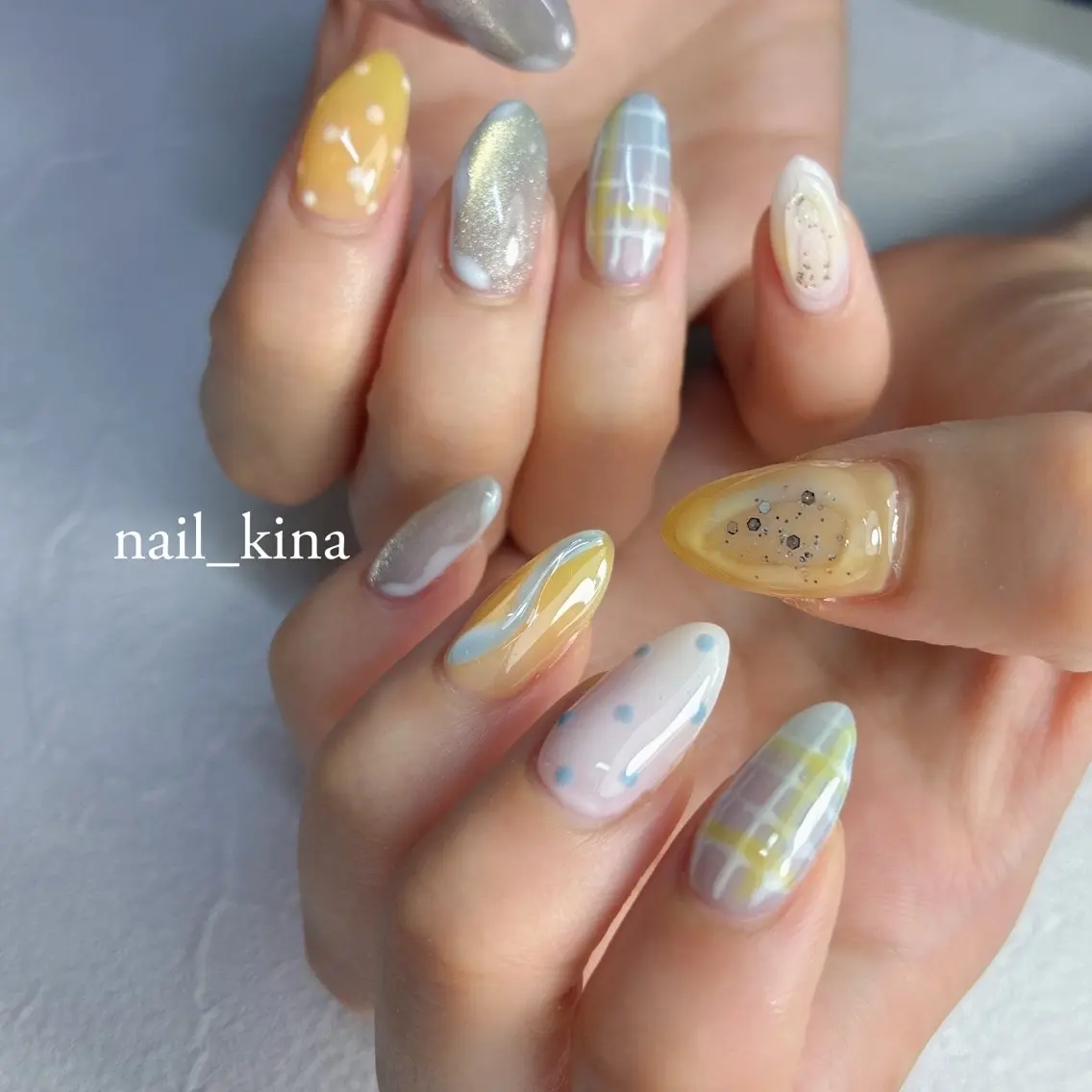 ネイル ジェルネイル マグネットネイル パラジェル nail_ kinaのネイルデザイン