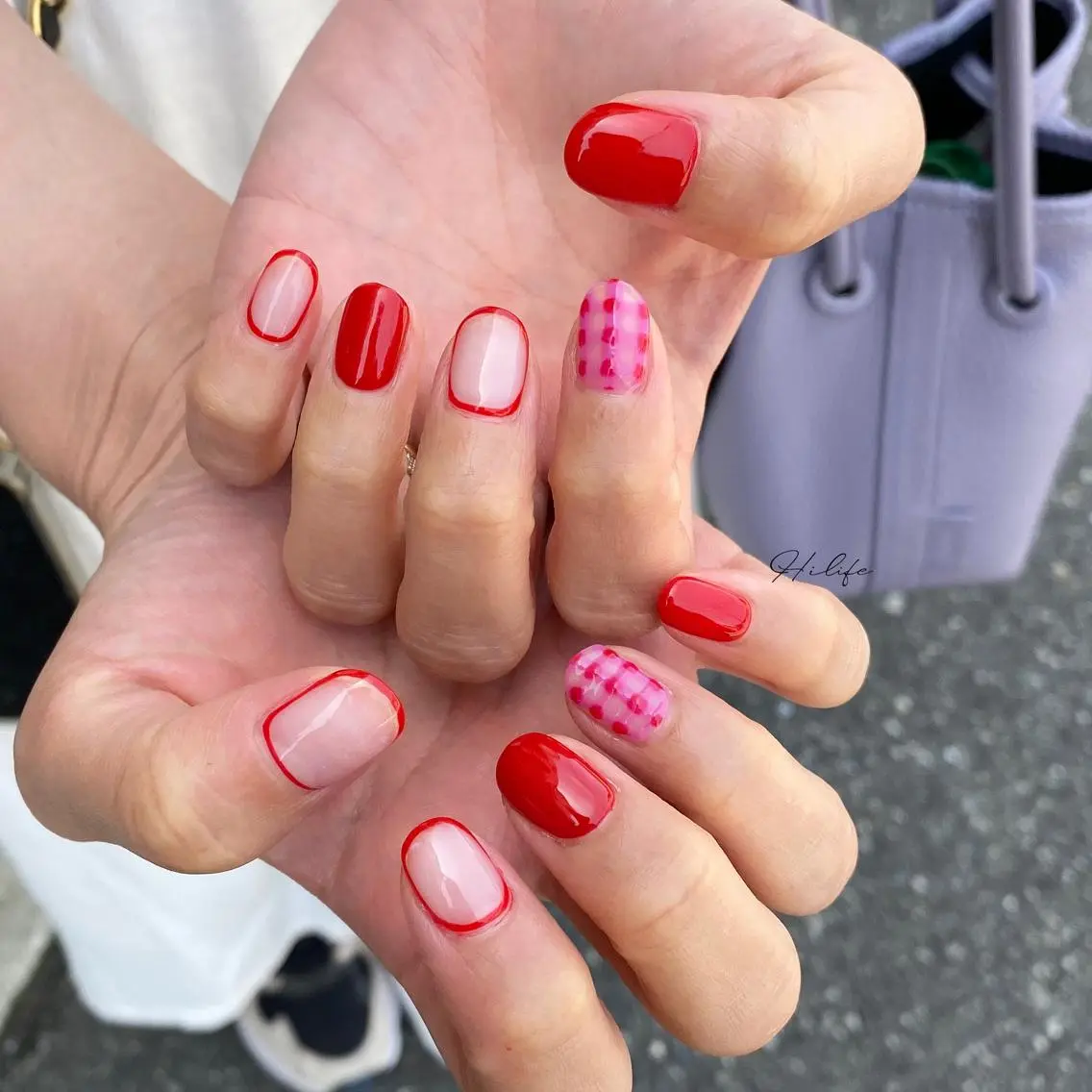 ネイル 赤色 ネイルチップ ハンドネイル Nail Adore.のネイルデザイン