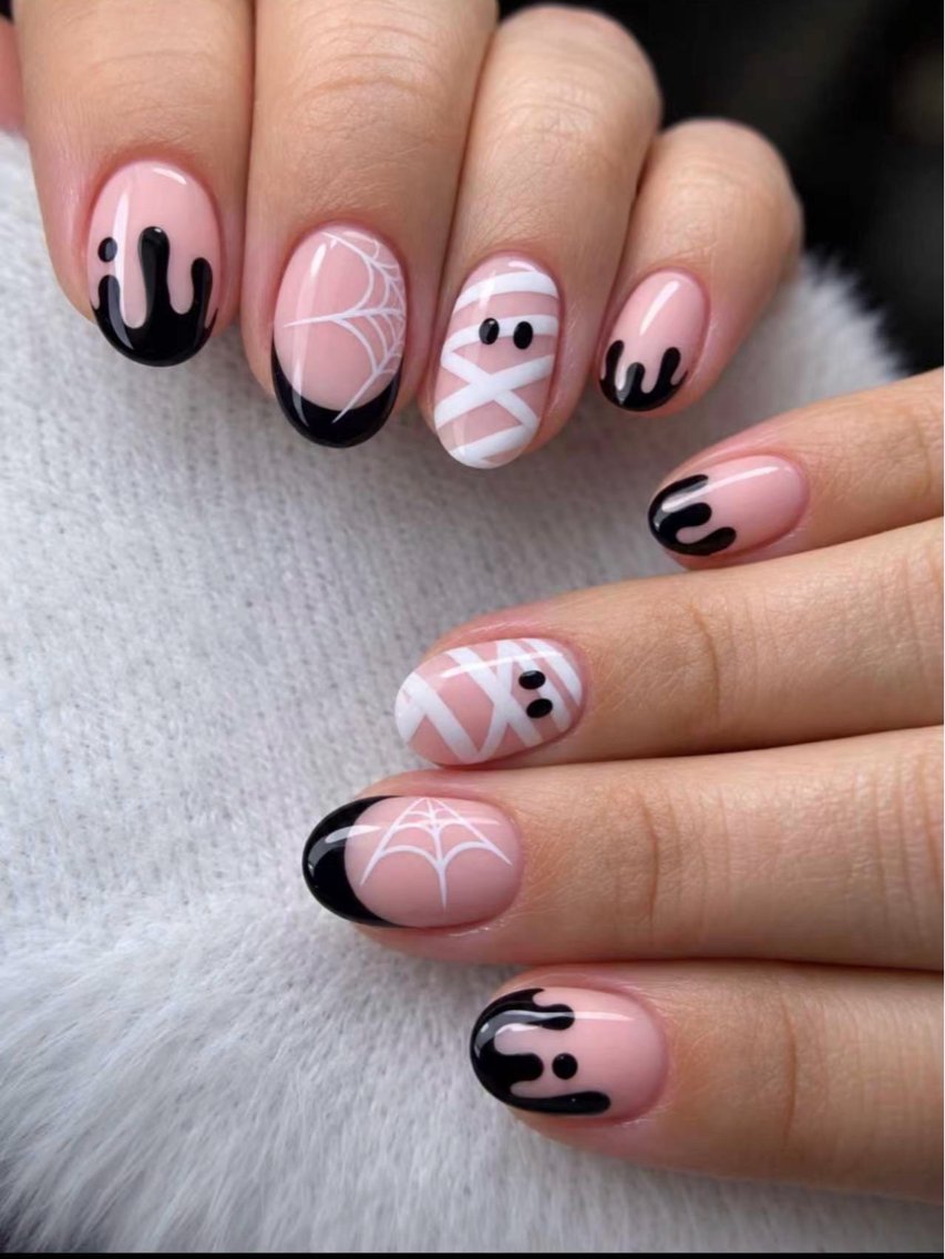 ネイル ハンドネイル H3 Nail Tsuki🦋💙のネイルデザイン