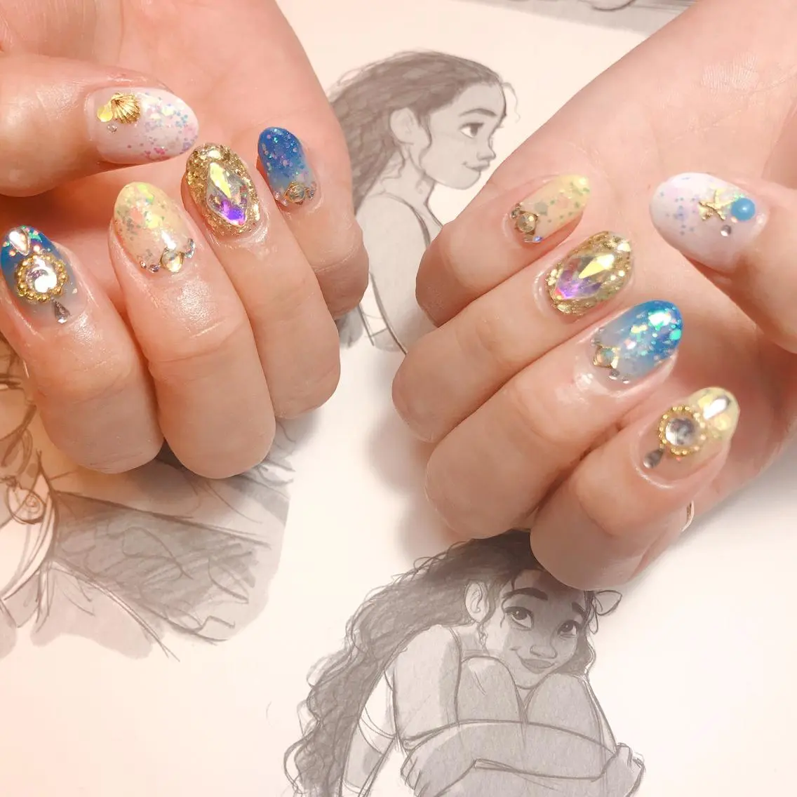 ネイル キラキラネイル owlnail /持込みデザイン専門のネイルデザイン