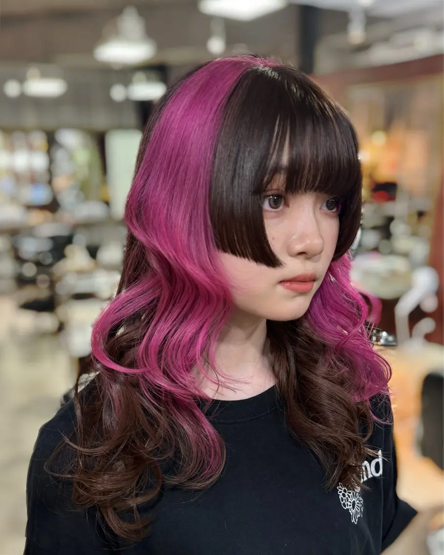 セミロング カラー Unami MIHA☘️*゜のヘアスタイル
