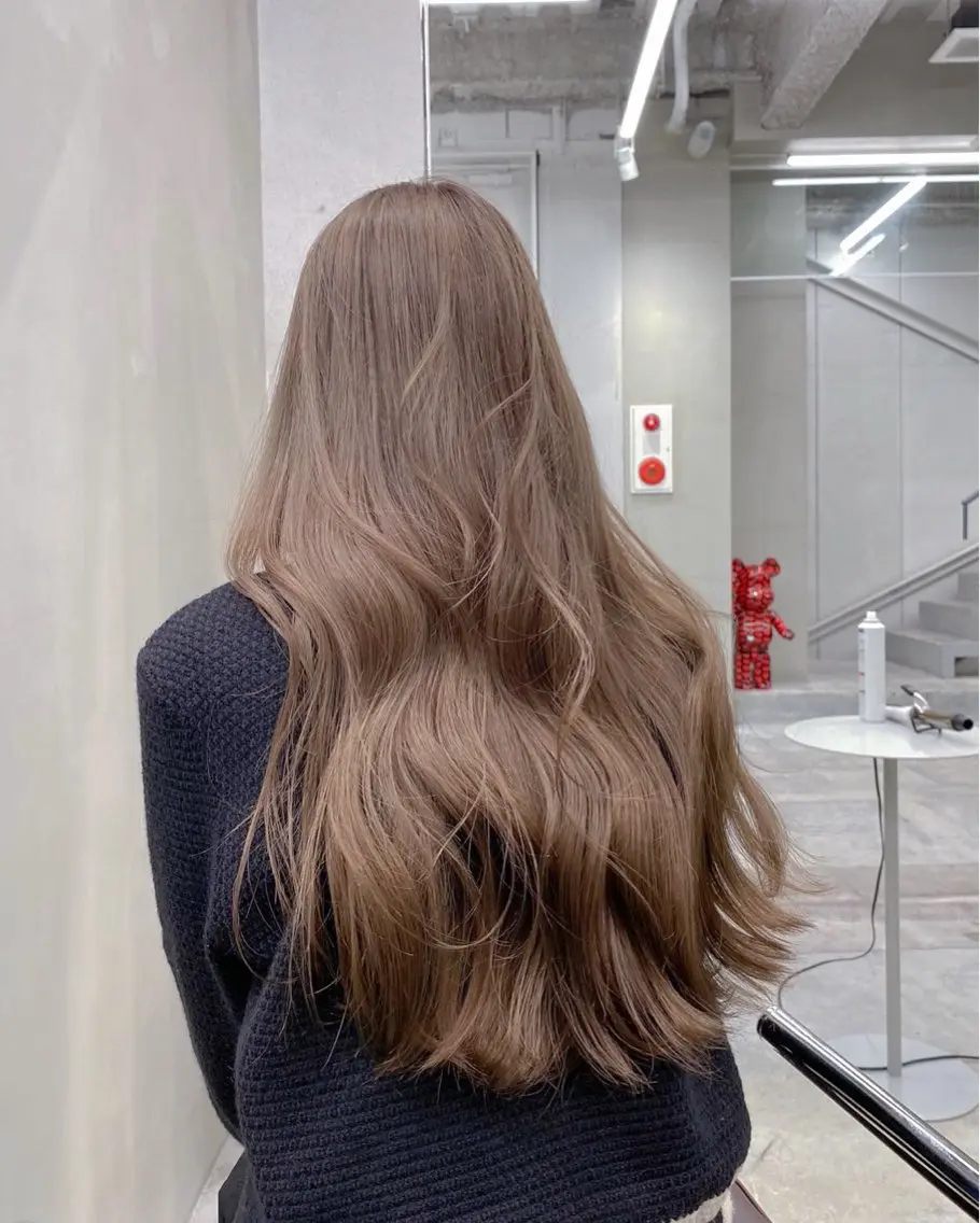 カラー 田代 さつきのヘアスタイル