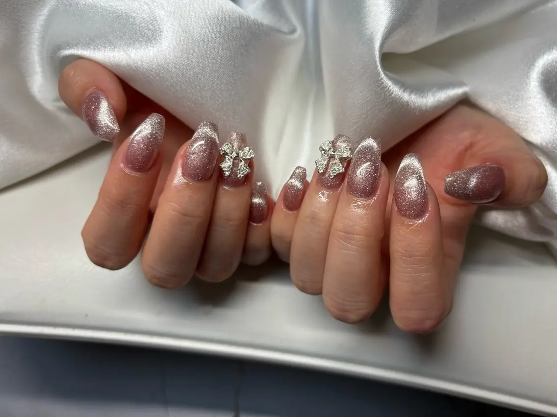 ネイル フレンチネイル マグネットネイル マグネットフレンチ リボン 門真市ネイルサロン♡ KUMI.HANAのネイルデザイン