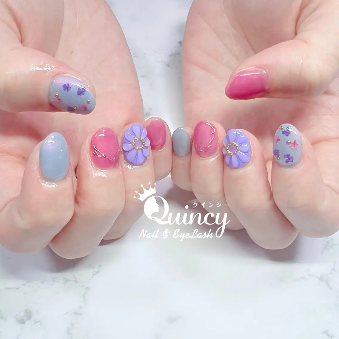 ネイル Quincy ネイル&アイラッシュのマツエク・マツパデザイン