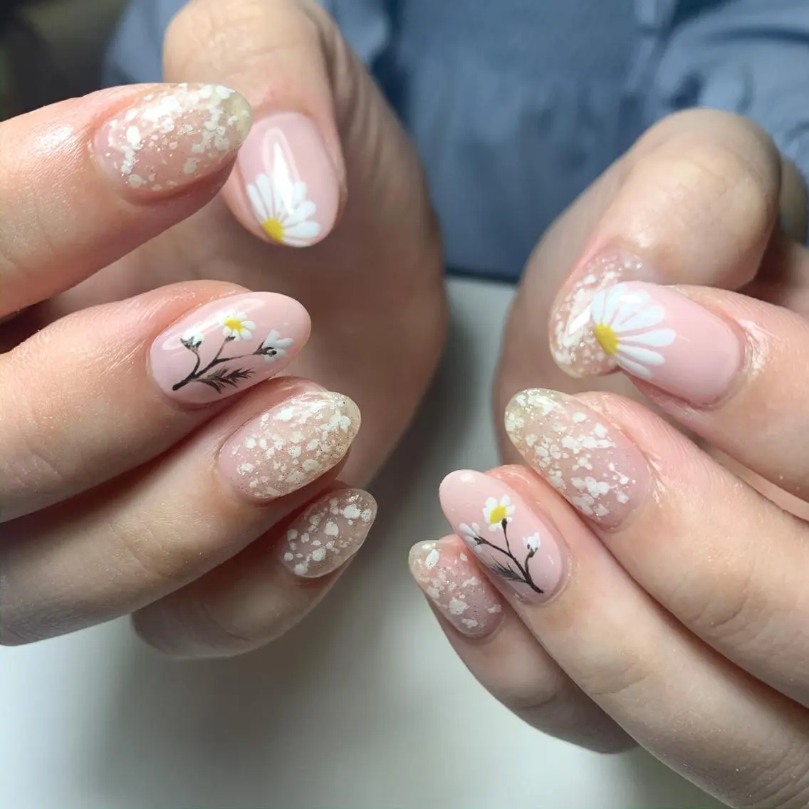 ネイル ハンドネイル FIORITURA aiのネイルデザイン