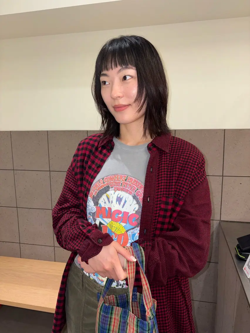 ミディアム カット ヘアカラー トリートメント natsuki /HUIのヘアスタイル